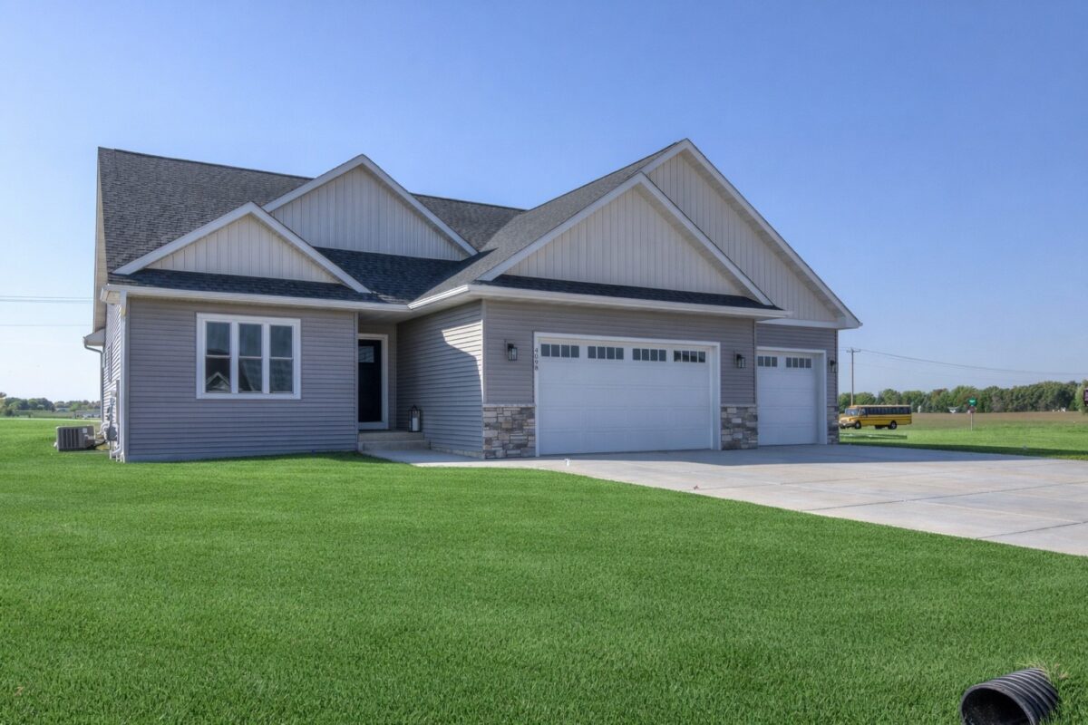 Residential at 4098 141st Street, Chippewa Falls, WI 54729 — photo 3