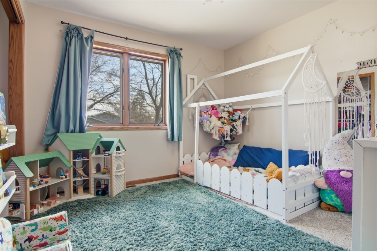 411 21st Street Menomonie WI 54751 — photo 19