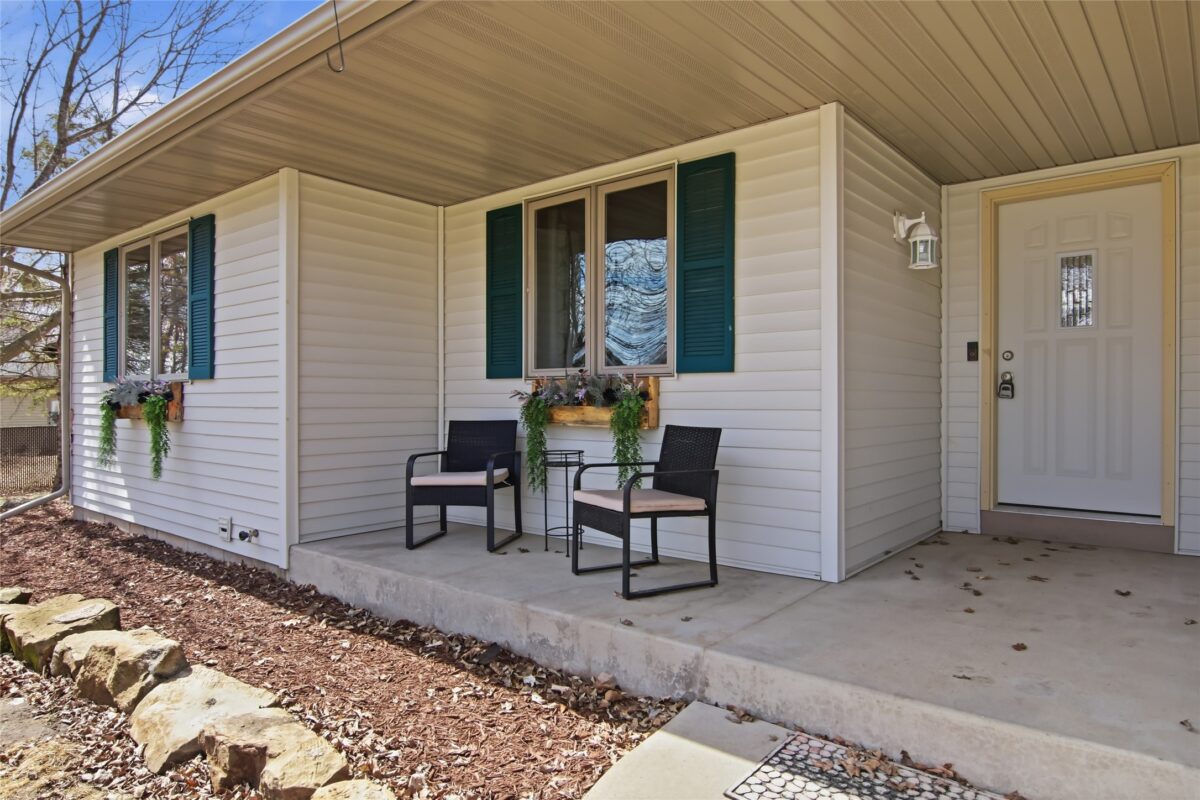 411 21st Street Menomonie WI 54751 — photo 37