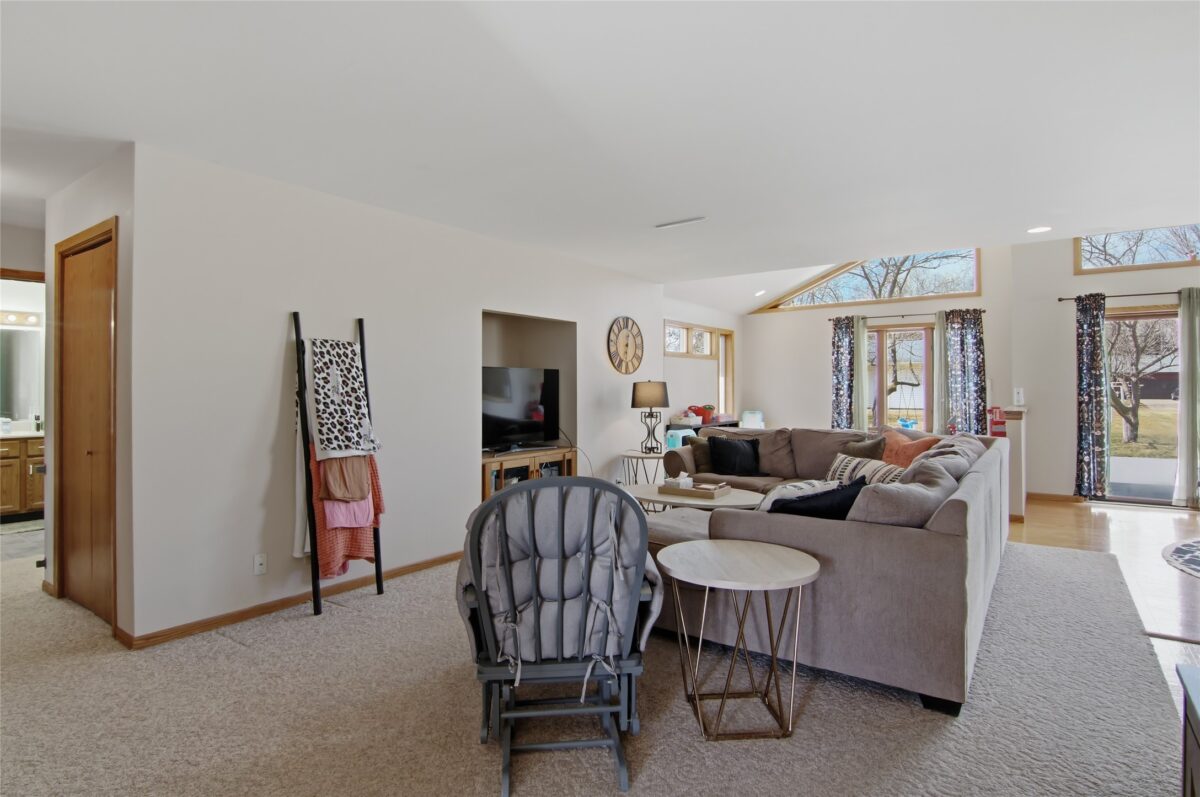 411 21st Street Menomonie WI 54751 — photo 4