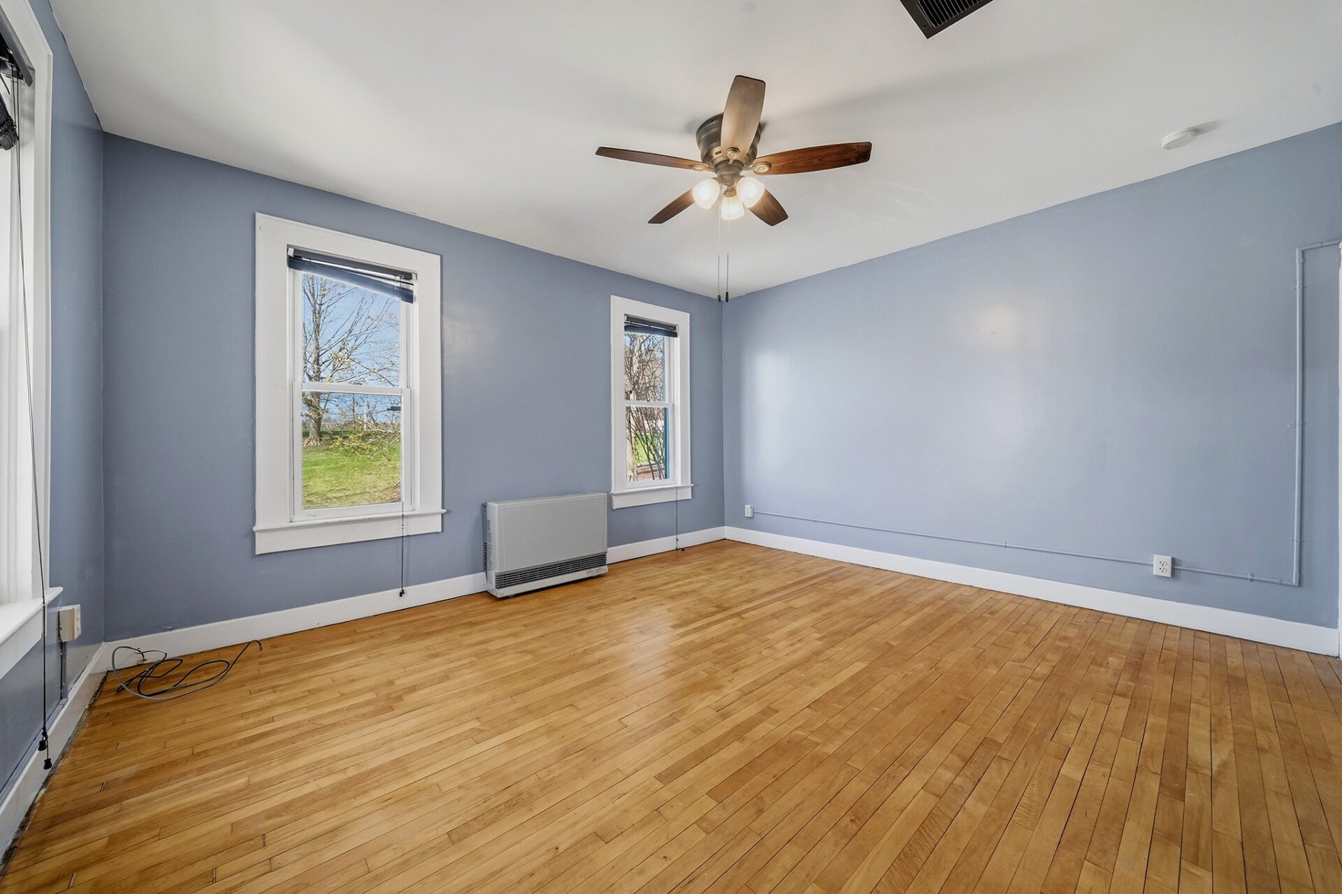 Residential at 415 Dewey Street, Eau Claire, WI 54703 — photo 8