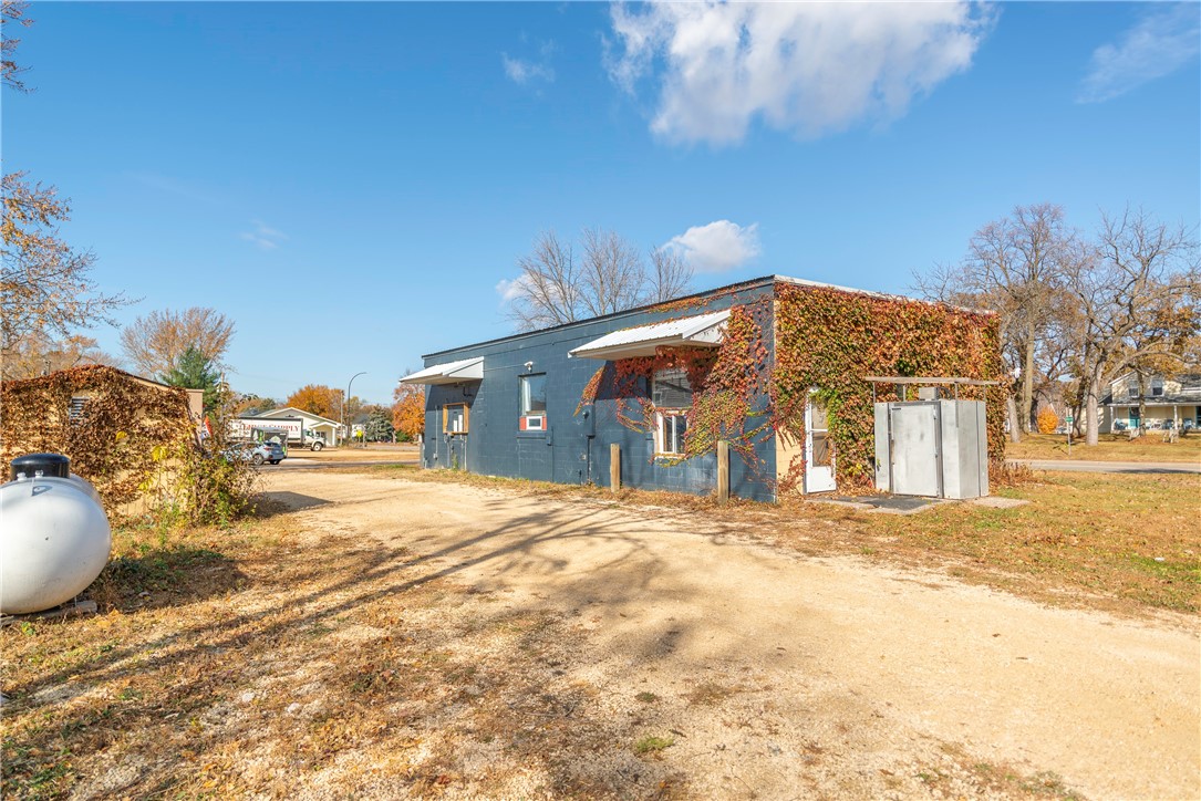 415 Third Street, Pepin, WI — photo 3