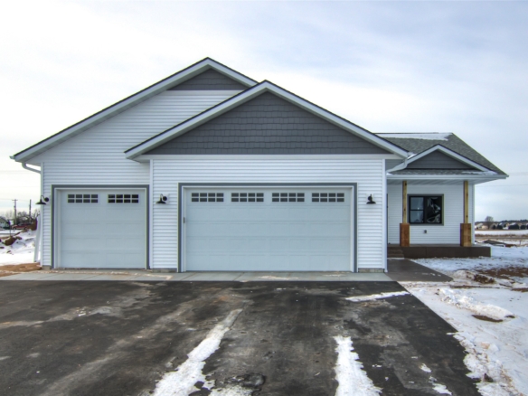 Residentialhouse for sale picture with an address of  4160 Lasalle Street in Eau Claire and a list price of 512400