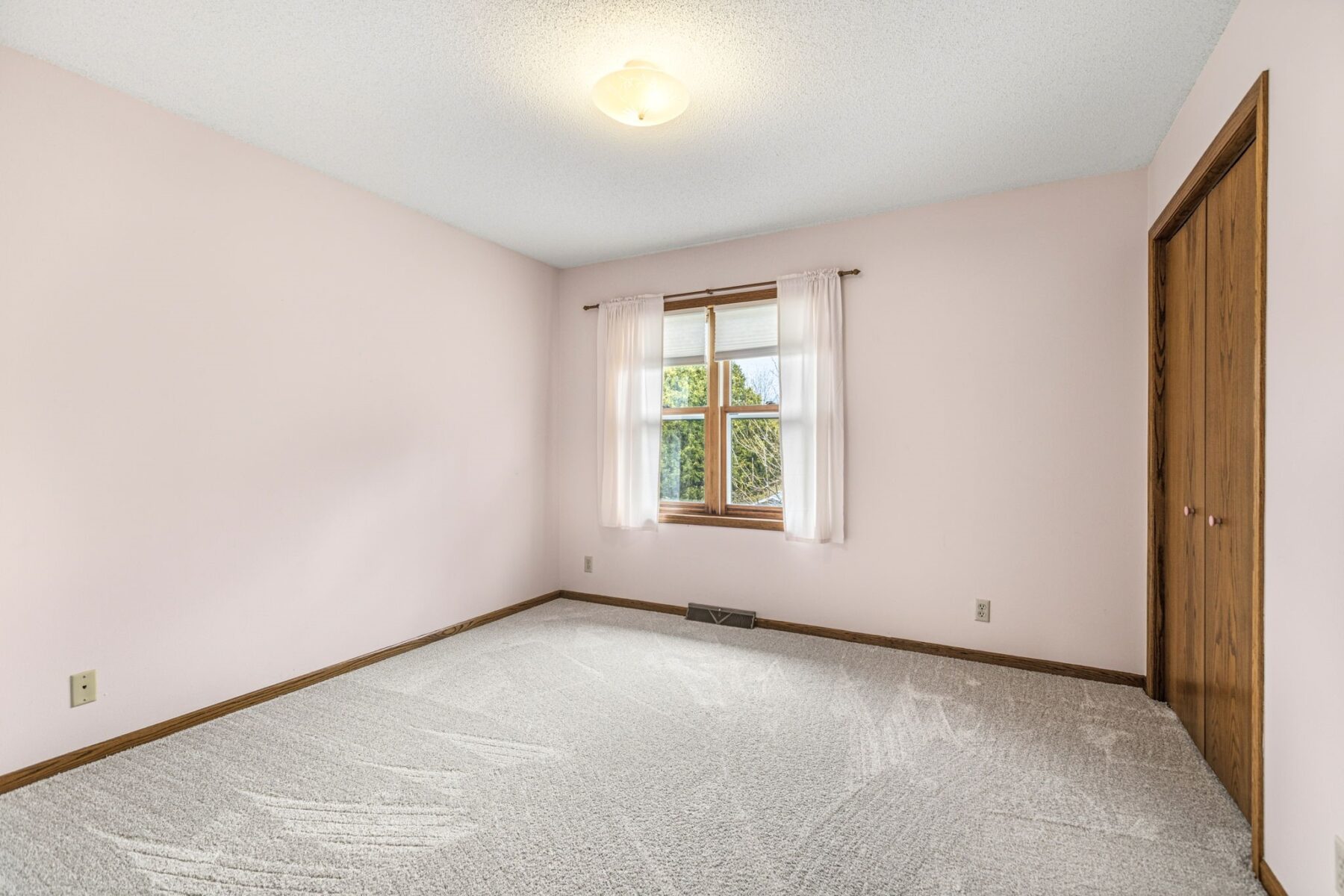 420 Southwood Court Eau Claire WI 54701 — photo 25