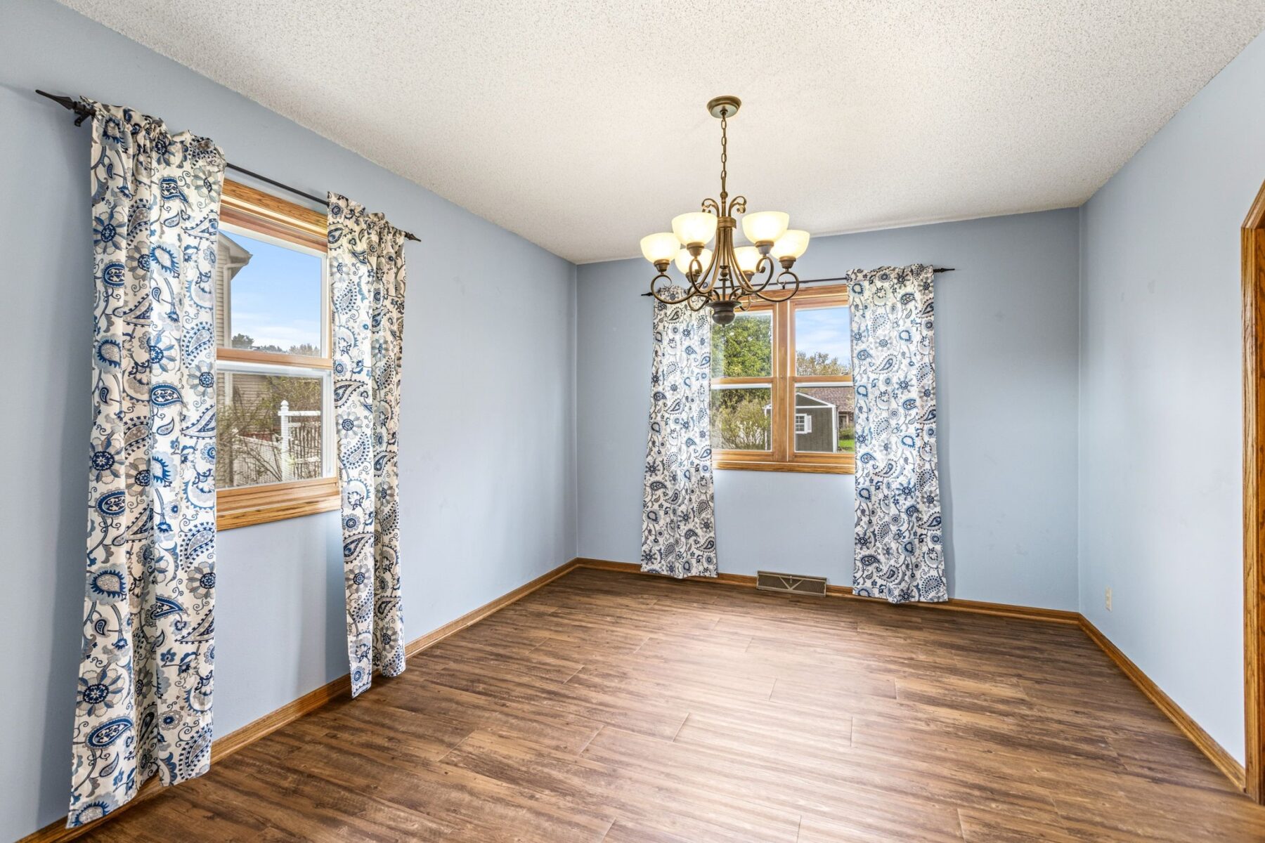 420 Southwood Court Eau Claire WI 54701 — photo 9