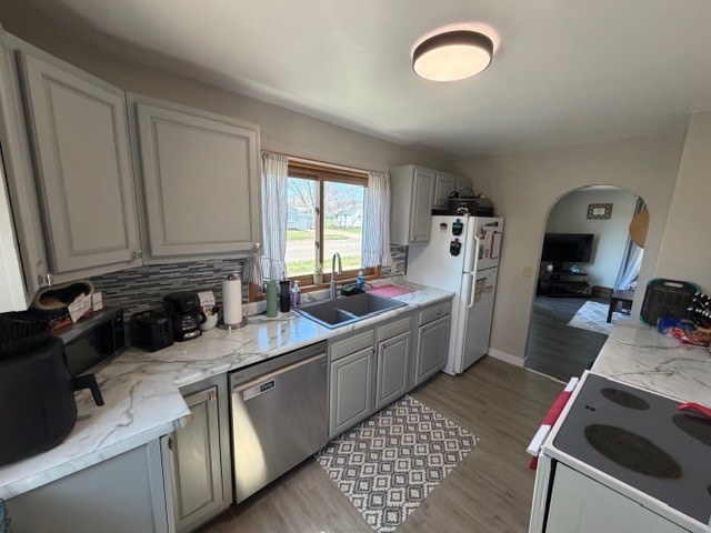 Residential at 421 Wheaton Street, Chippewa Falls, WI 54729 — photo 2