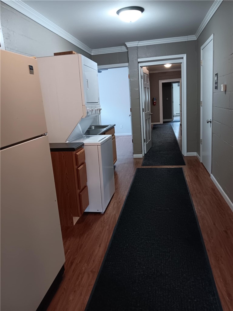 425 Tainter Avenue, Rice Lake, WI — photo 5