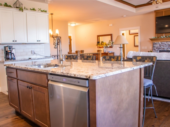 Residentialhouse for sale picture with an address of  4252 Drier Court  in Eau Claire and a list price of 489900