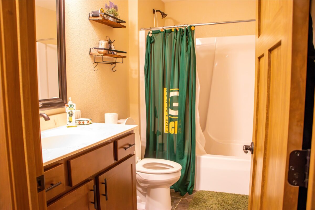 4252 Drier Court  Eau Claire WI 54701 — photo 23