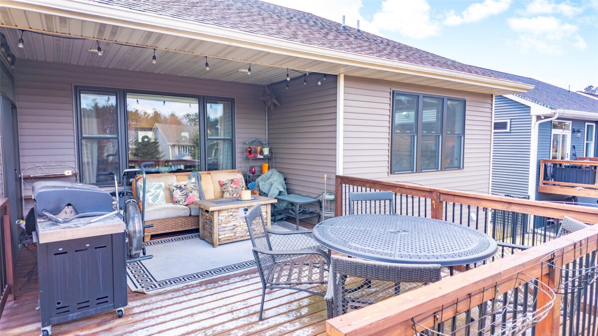 4252 Drier Court  Eau Claire WI 54701 — photo 33