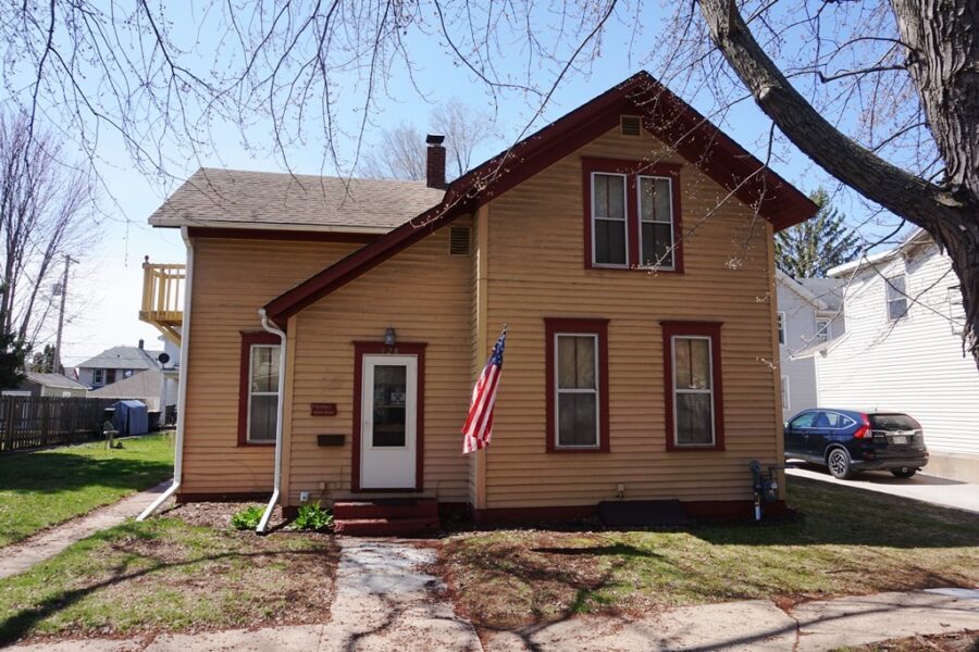 428 Farwell Street