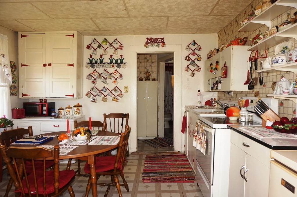 Commercial Sale at 428 Farwell Street, Eau Claire, WI 54703 — photo 8