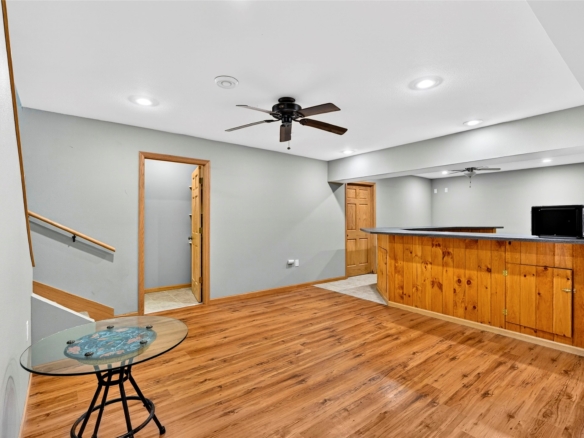 Residentialhouse for sale picture with an address of  42865 Cedar Ct.  in Cable and a list price of 425000