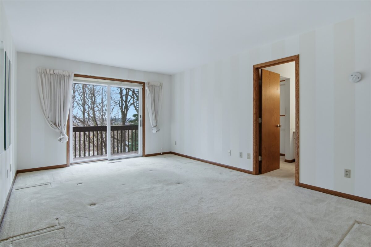 4322 Woodridge Drive, Eau Claire, WI — photo 28
