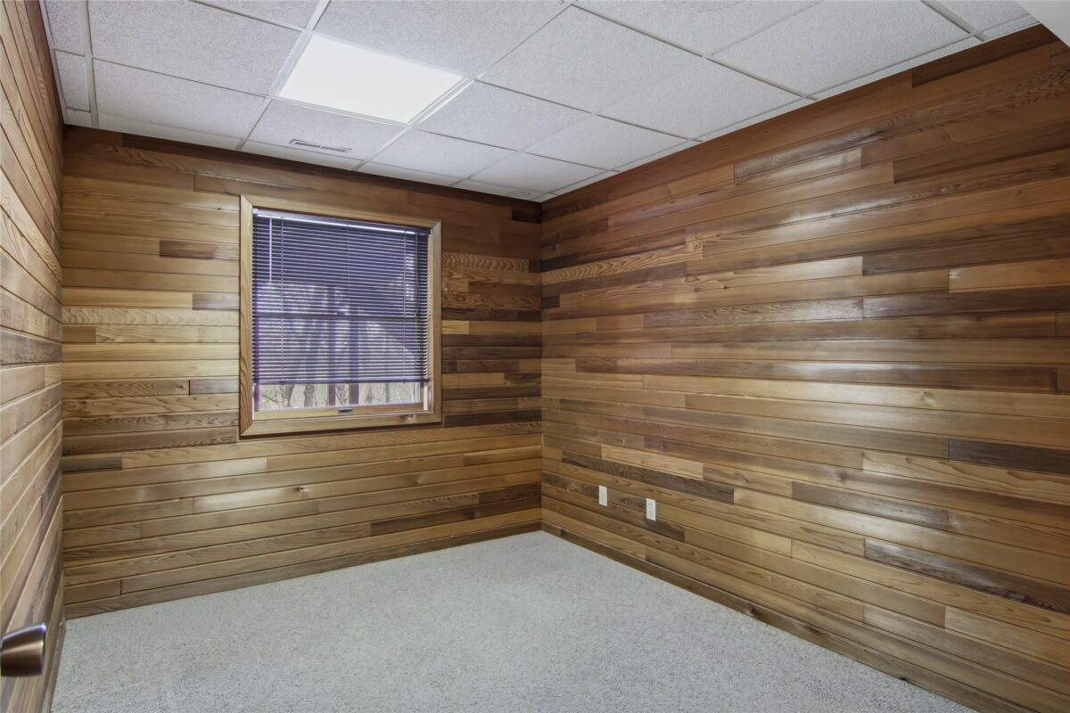 4322 Woodridge Drive, Eau Claire, WI — photo 31