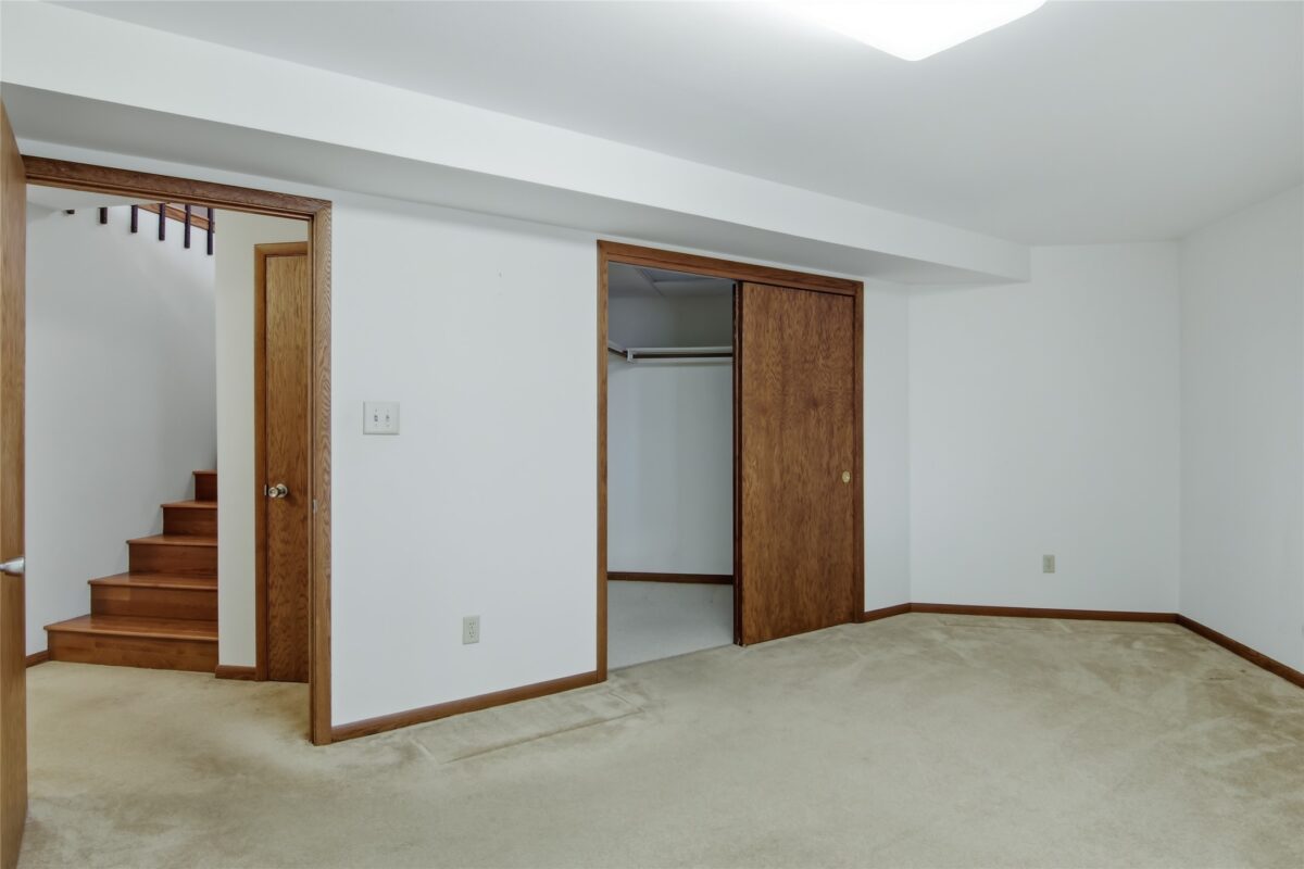 4322 Woodridge Drive, Eau Claire, WI — photo 35