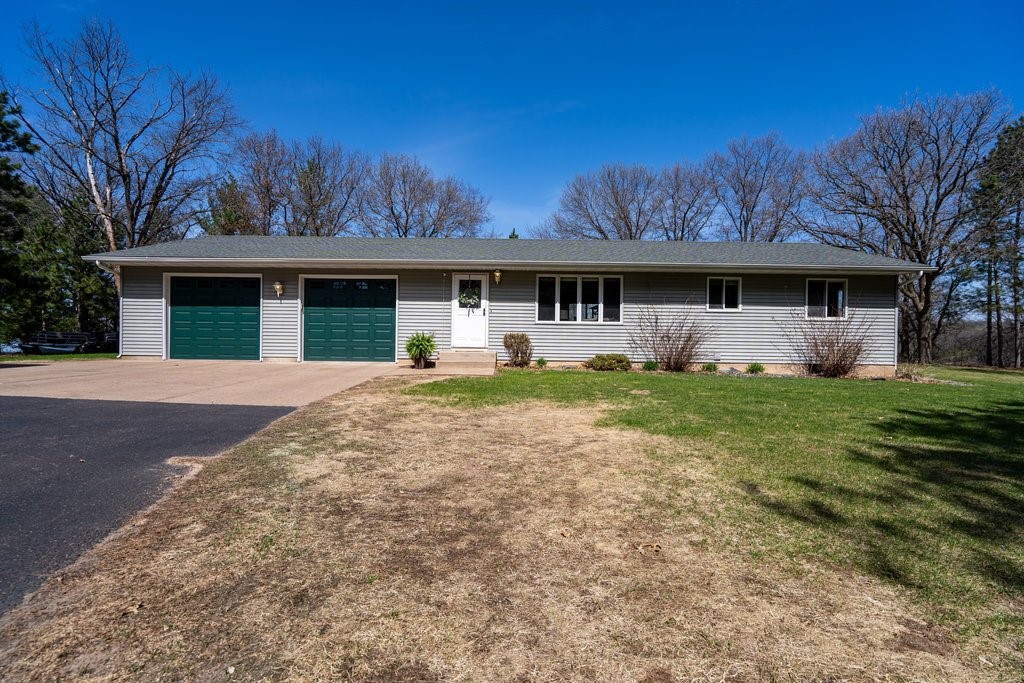 Residential at 4437 Old Wells Road, Eau Claire, WI 54703 — photo 2