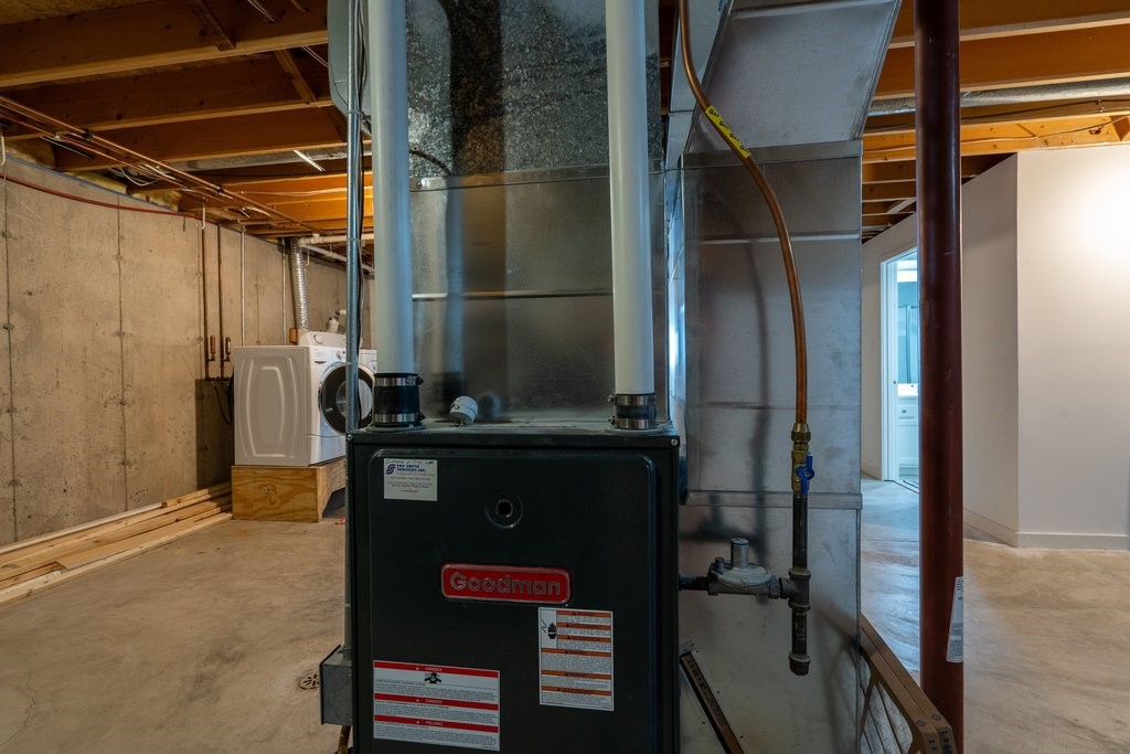 Residential at 4437 Old Wells Road, Eau Claire, WI 54703 — photo 33