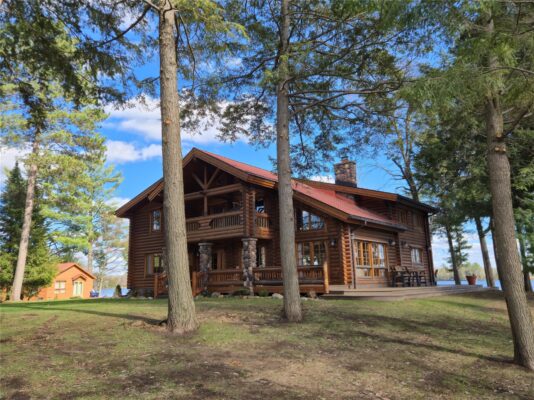 Residentialhouse for sale picture with an address of  44895 Mill Road in Cable and a list price of 3400000