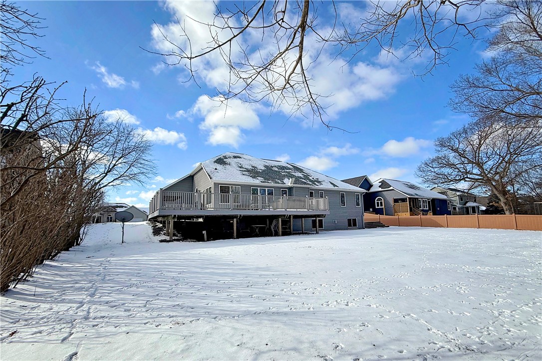 Residential at 4522 Oakwood Hills Parkway, Eau Claire, WI 54701 — photo 11