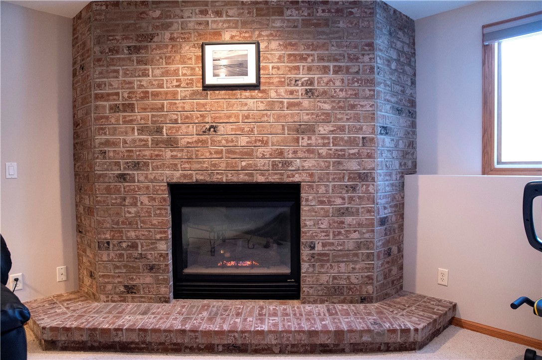 Residential at 4522 Oakwood Hills Parkway, Eau Claire, WI 54701 — photo 10