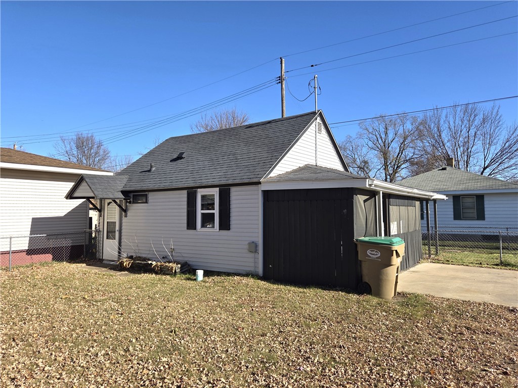 Residential at 459 Woodward Avenue, Chippewa Falls, WI 54729 — photo 9