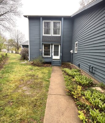 4630 Woodridge Drive Eau Claire WI 54701 — photo 1