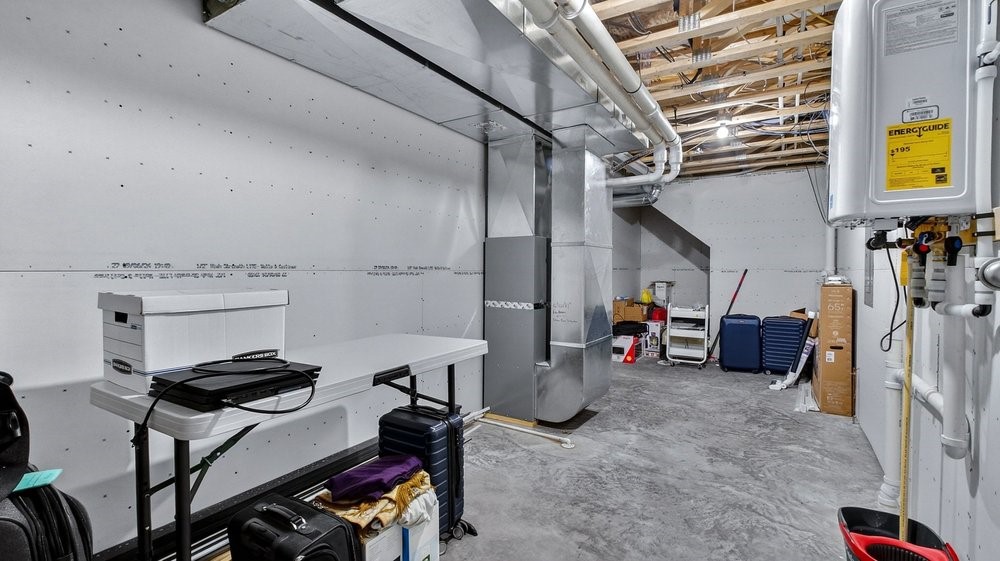 Residential at 4642 Oakwood Hills Parkway, Eau Claire, WI 54701 — photo 8