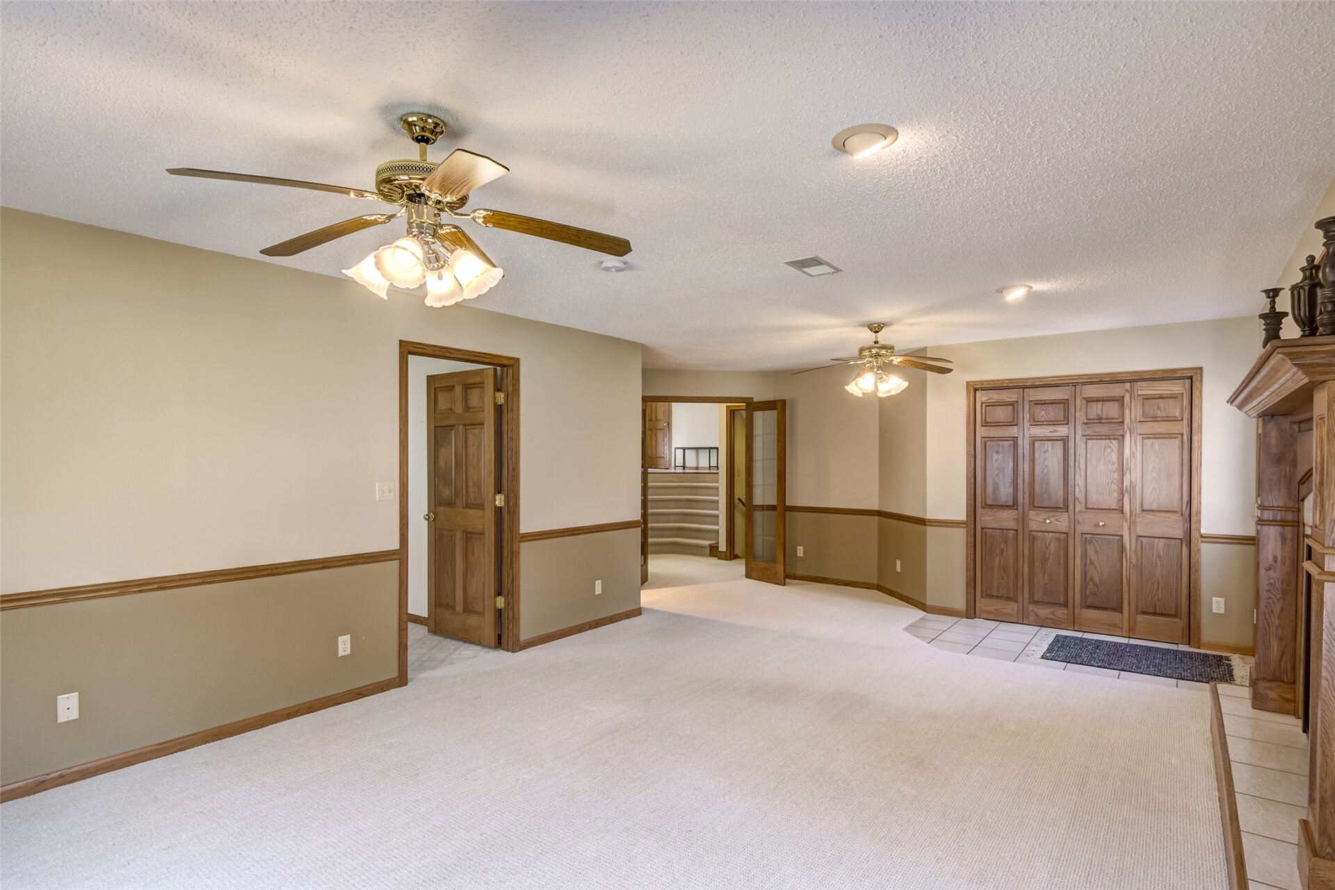 Residential at 472 Glenwood Ct, Chippewa Falls, WI 54729 — photo 6