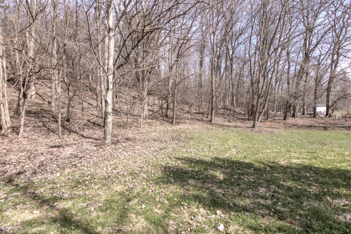 Residential at 472 Glenwood Ct, Chippewa Falls, WI 54729 — photo 9