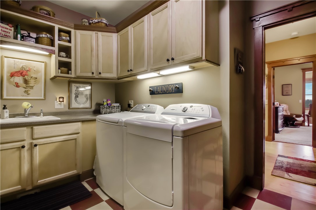 Residential at 4725 Talmadge Road, Eau Claire, WI 54701 — photo 24