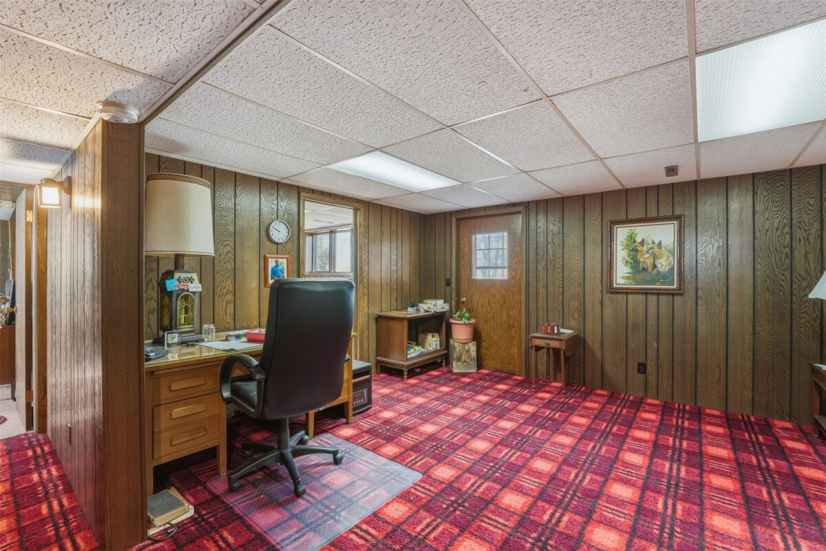 4731 N Clairemont Avenue, Eau Claire, WI — photo 19