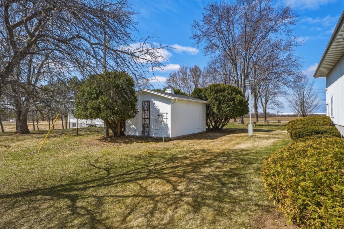 4731 N Clairemont Avenue, Eau Claire, WI — photo 29