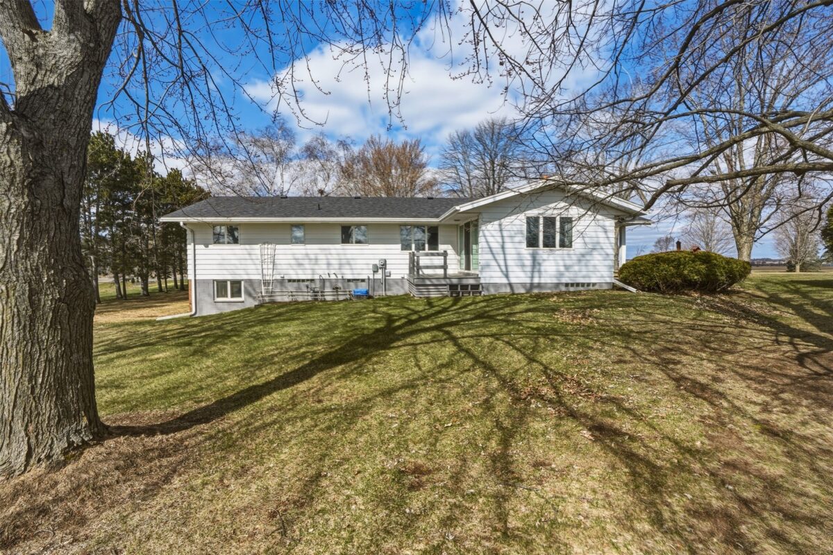 4731 N Clairemont Avenue, Eau Claire, WI — photo 34