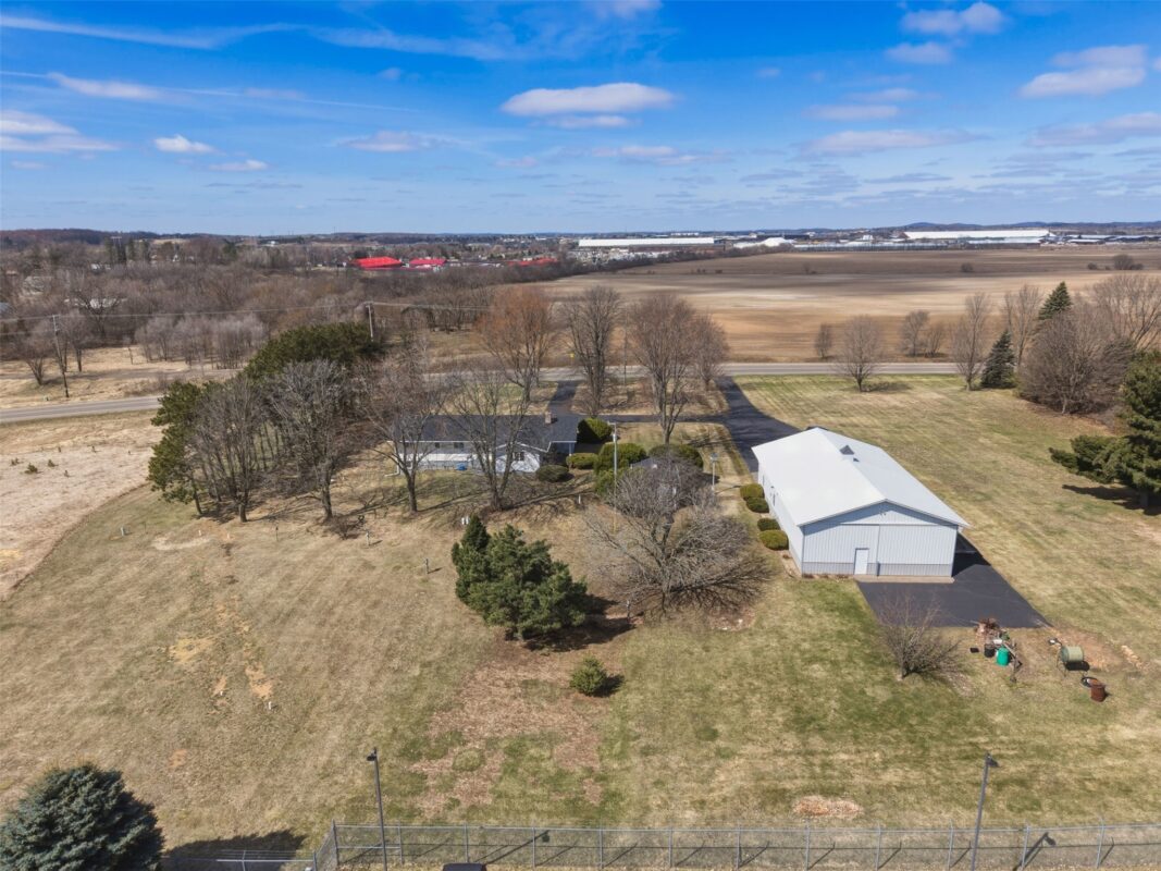 4731 N Clairemont Avenue, Eau Claire, WI — photo 50