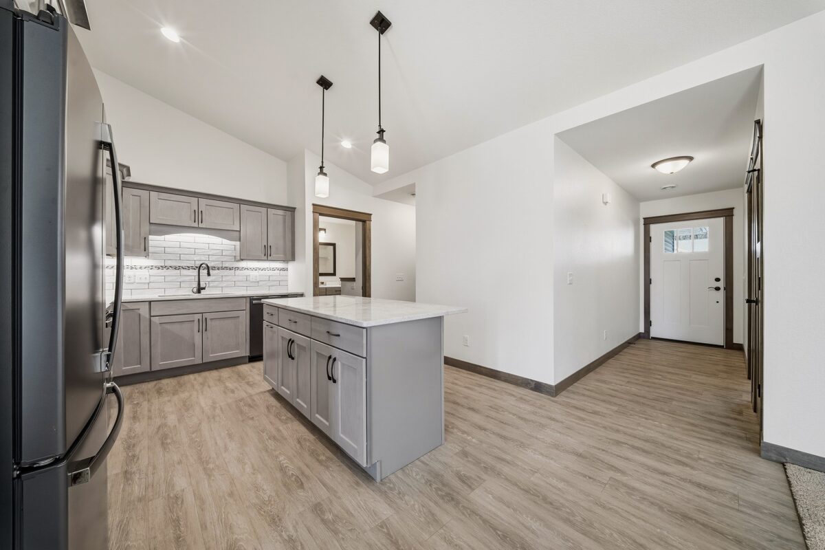 4911 Field Crest Lane Eau Claire WI 54701 — photo 2