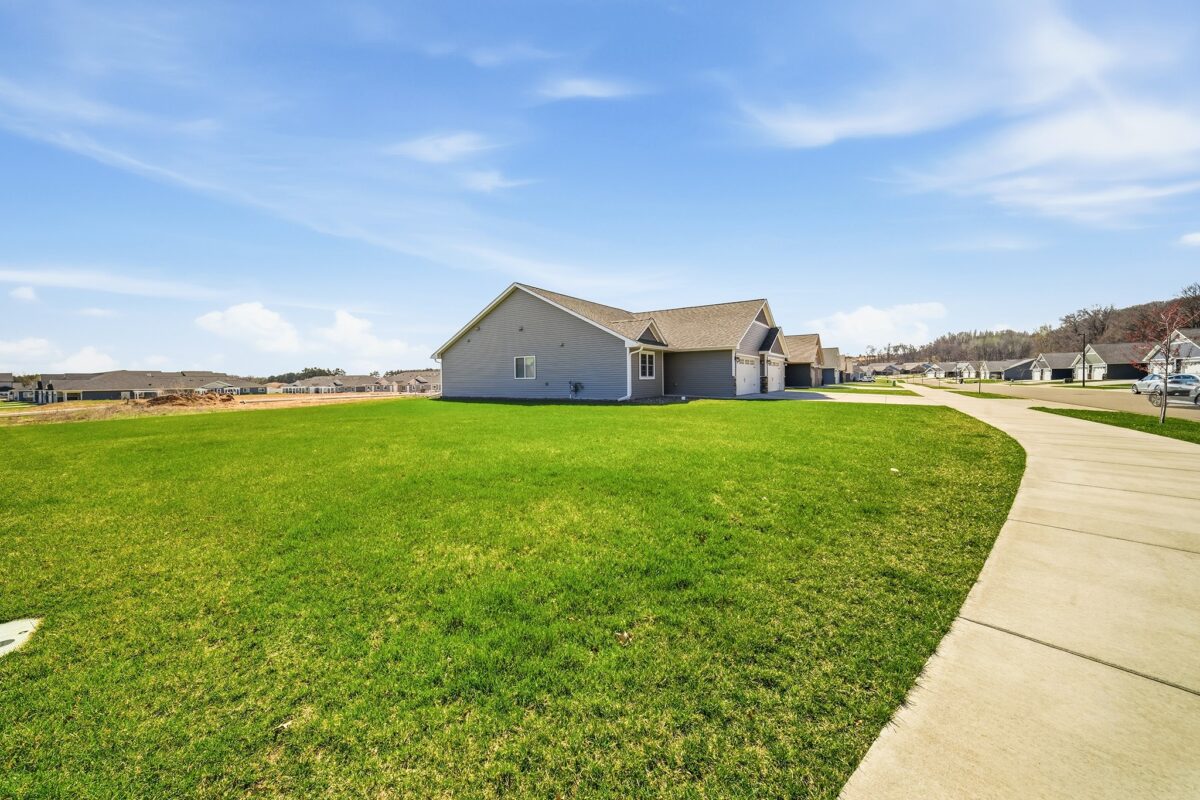 4911 Field Crest Lane Eau Claire WI 54701 — photo 25