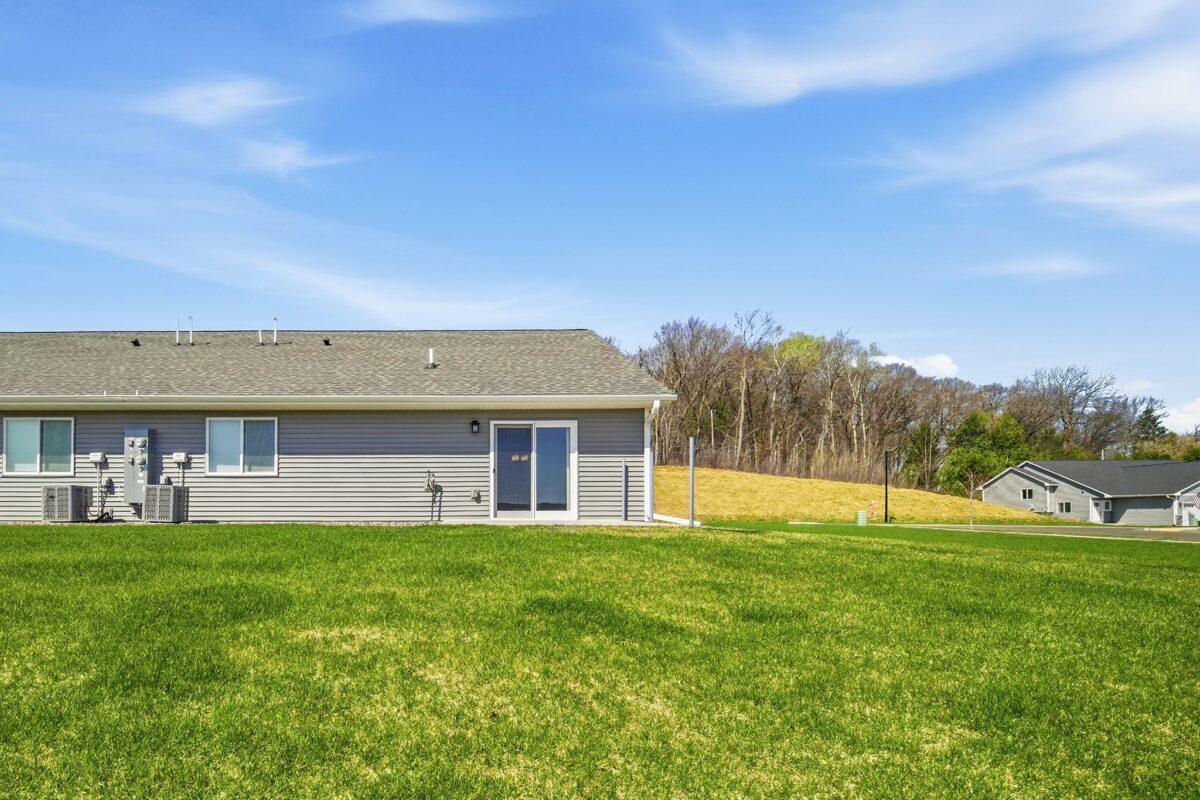 4911 Field Crest Lane Eau Claire WI 54701 — photo 27