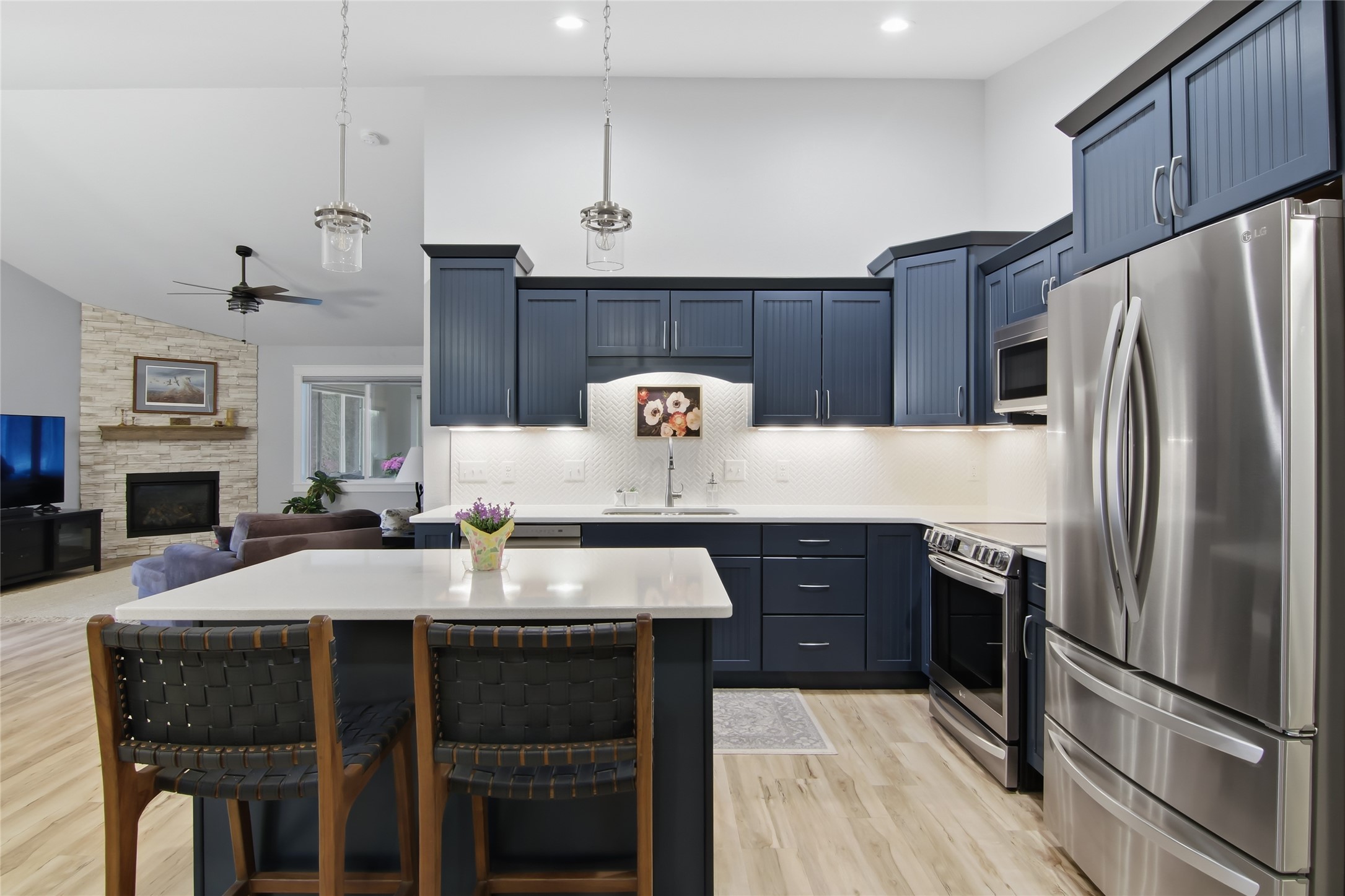 4974-Field-Crest-Eau-Claire-WI-54701-1