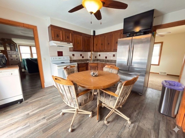 Residential at 503 Lake Avenue, Frederic, WI 54837 — photo 4