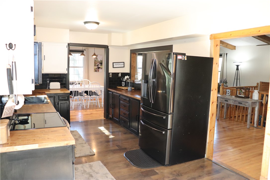 Residential at 50818 East Street, Osseo, WI 54758 — photo 6