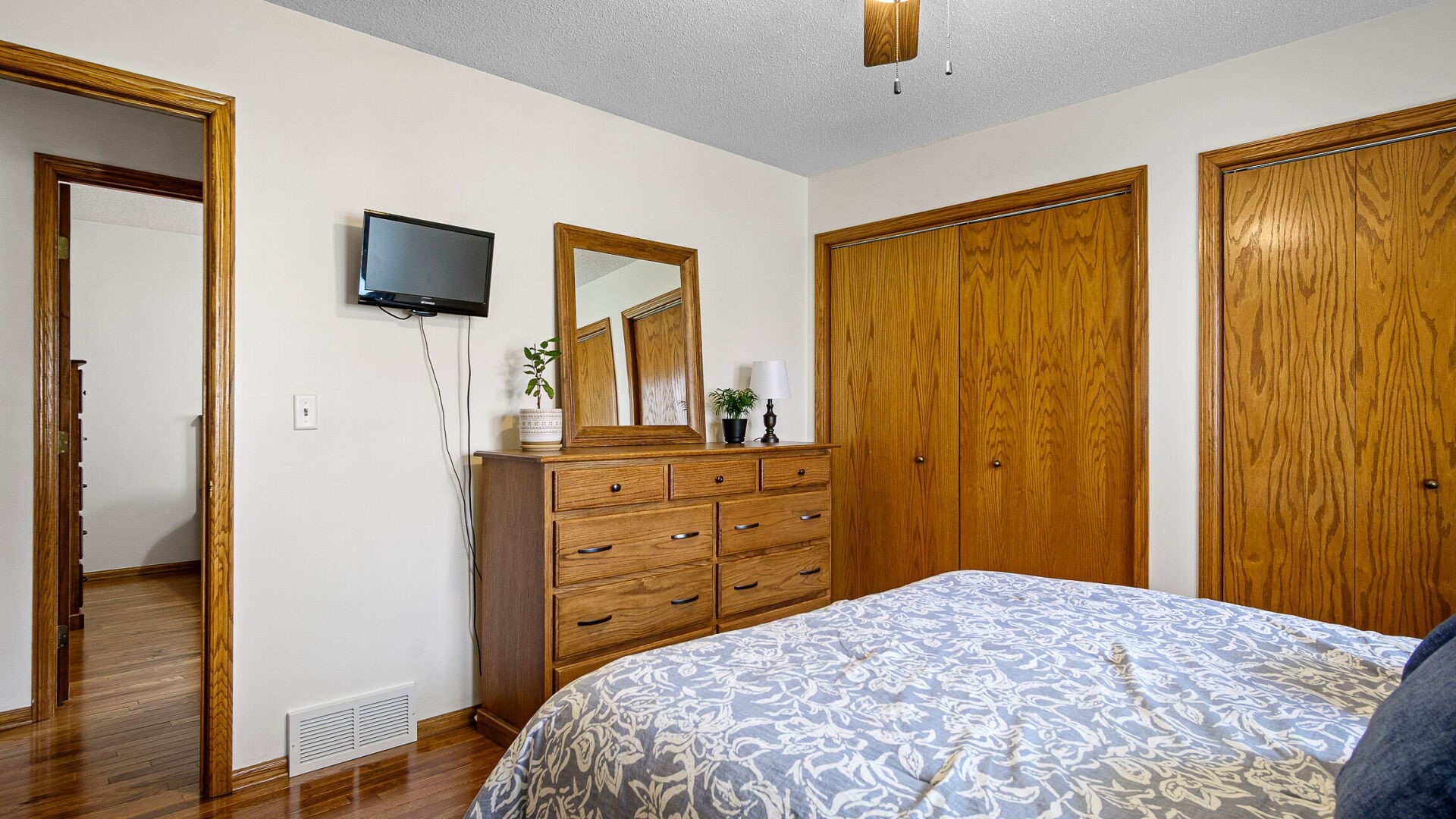 Residential at 512 Windsor Forest Drive, Altoona, WI 54720 — photo 15