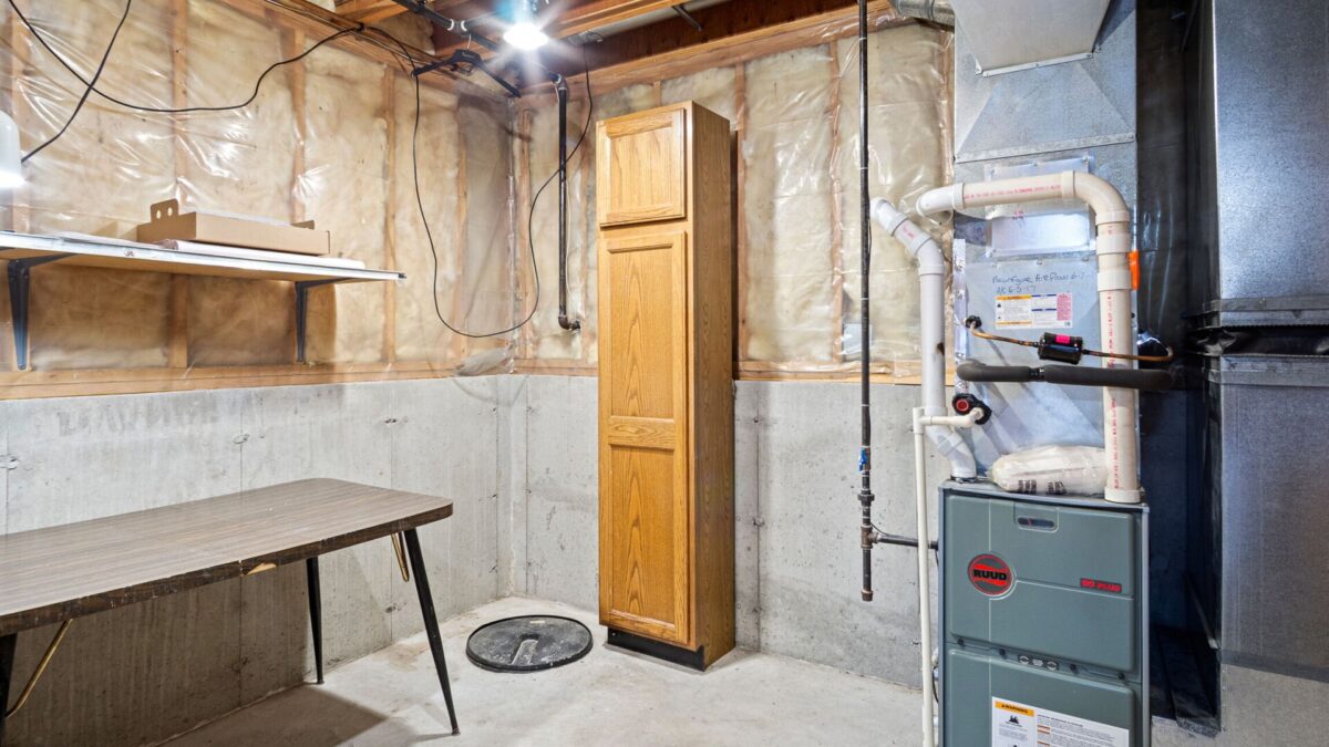 Residential at 512 Windsor Forest Drive, Altoona, WI 54720 — photo 30