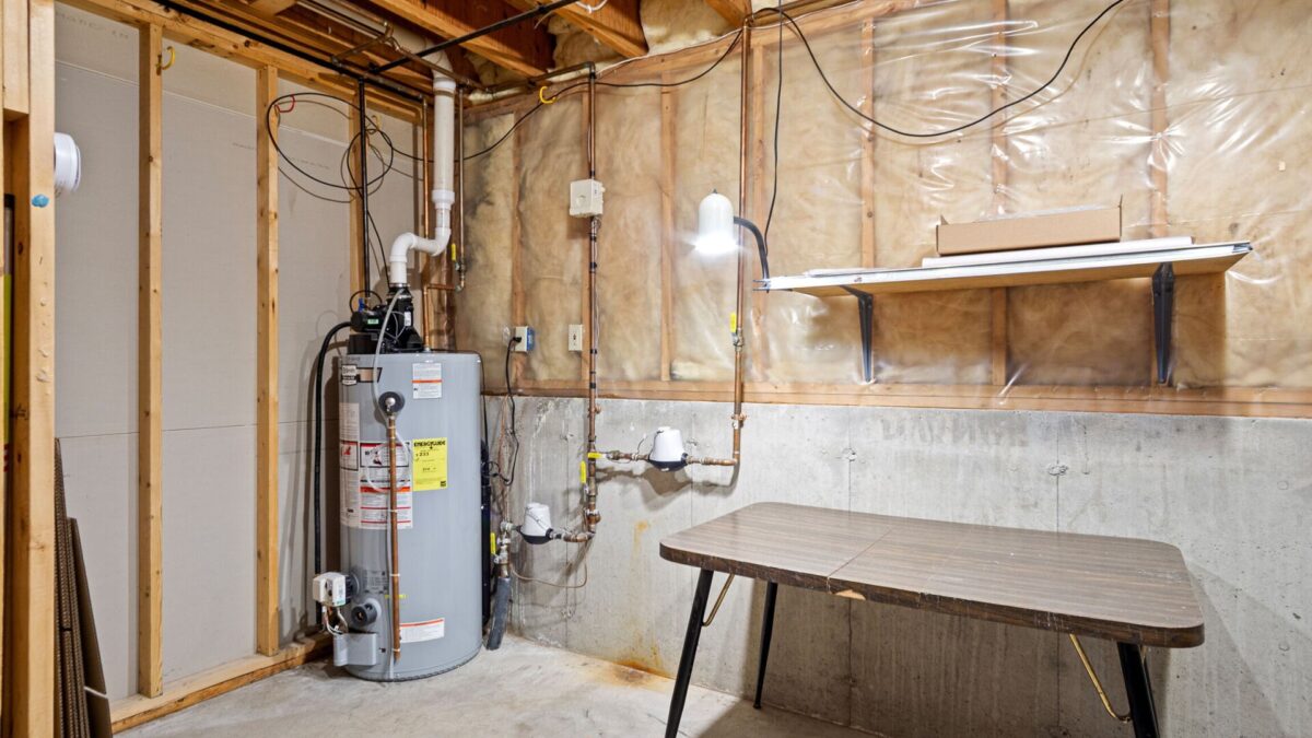 Residential at 512 Windsor Forest Drive, Altoona, WI 54720 — photo 31