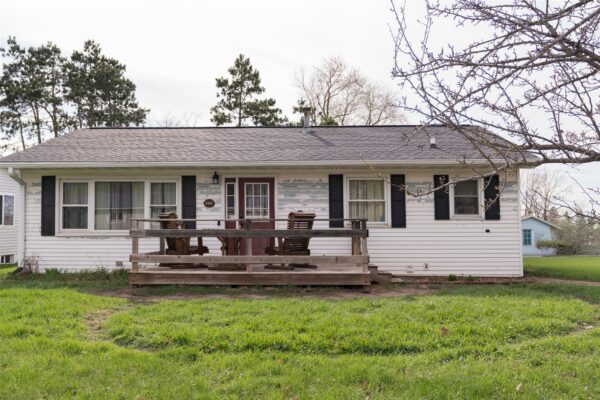 515 5th Avenue Strum WI 54770 — photo 1