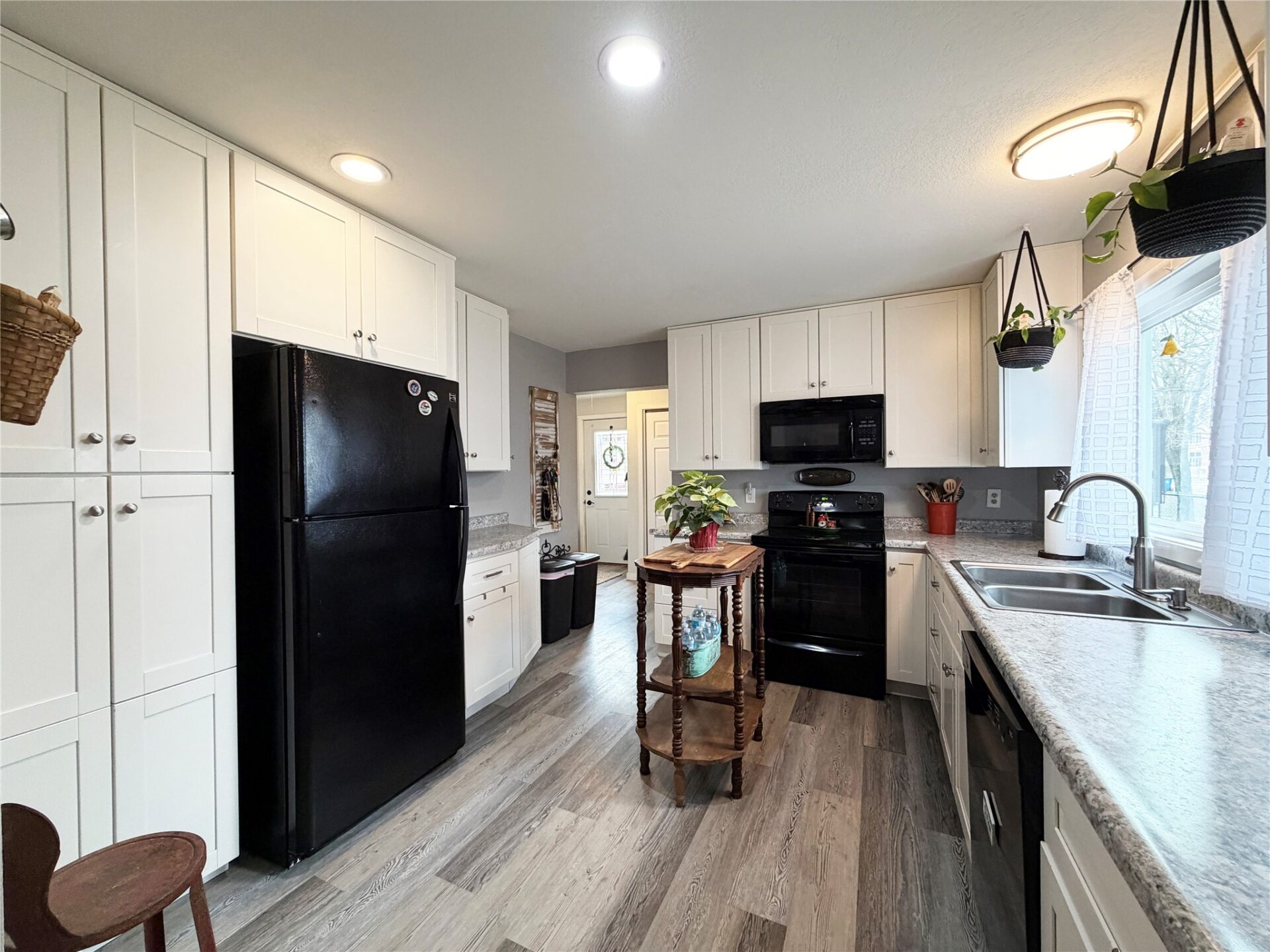 Residential at 516 Messenger Street, Rice Lake, WI 54868 — photo 2