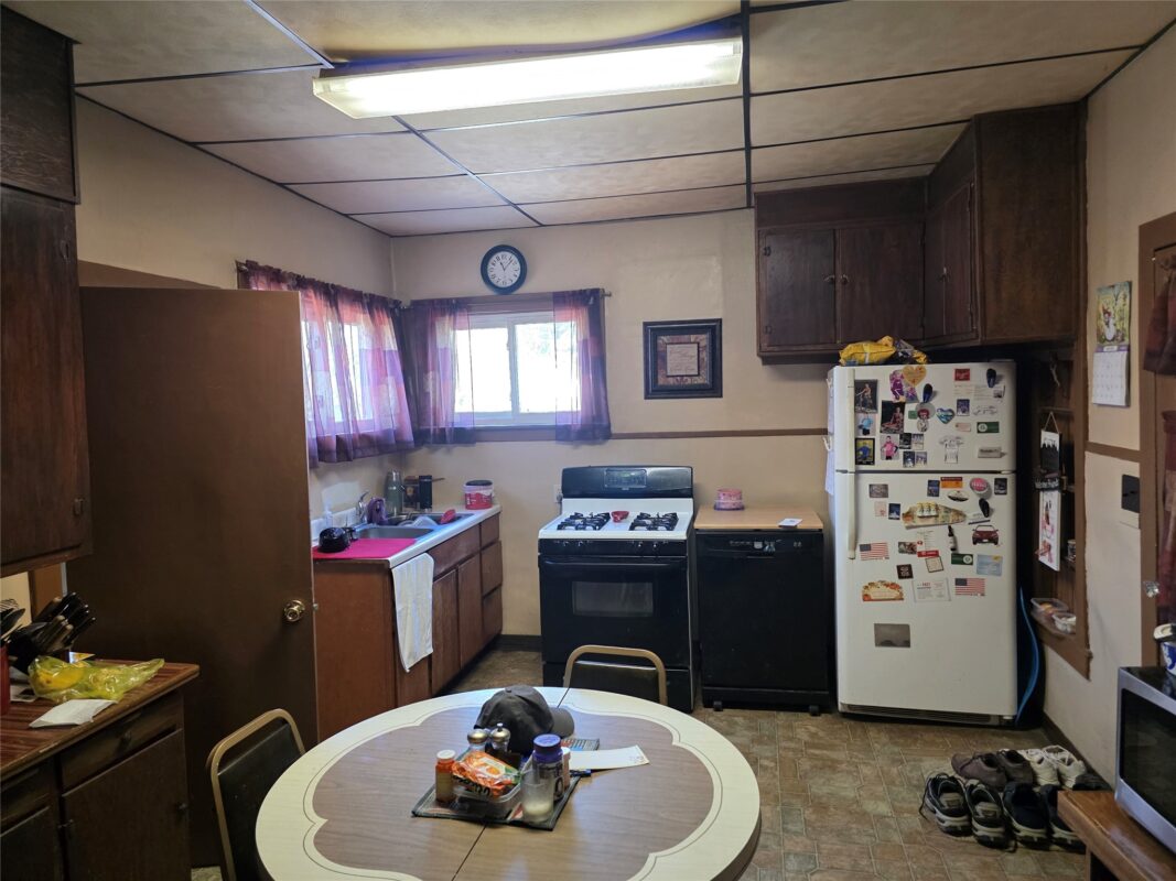 520 Miles Street Chippewa Falls WI 54729 — photo 12