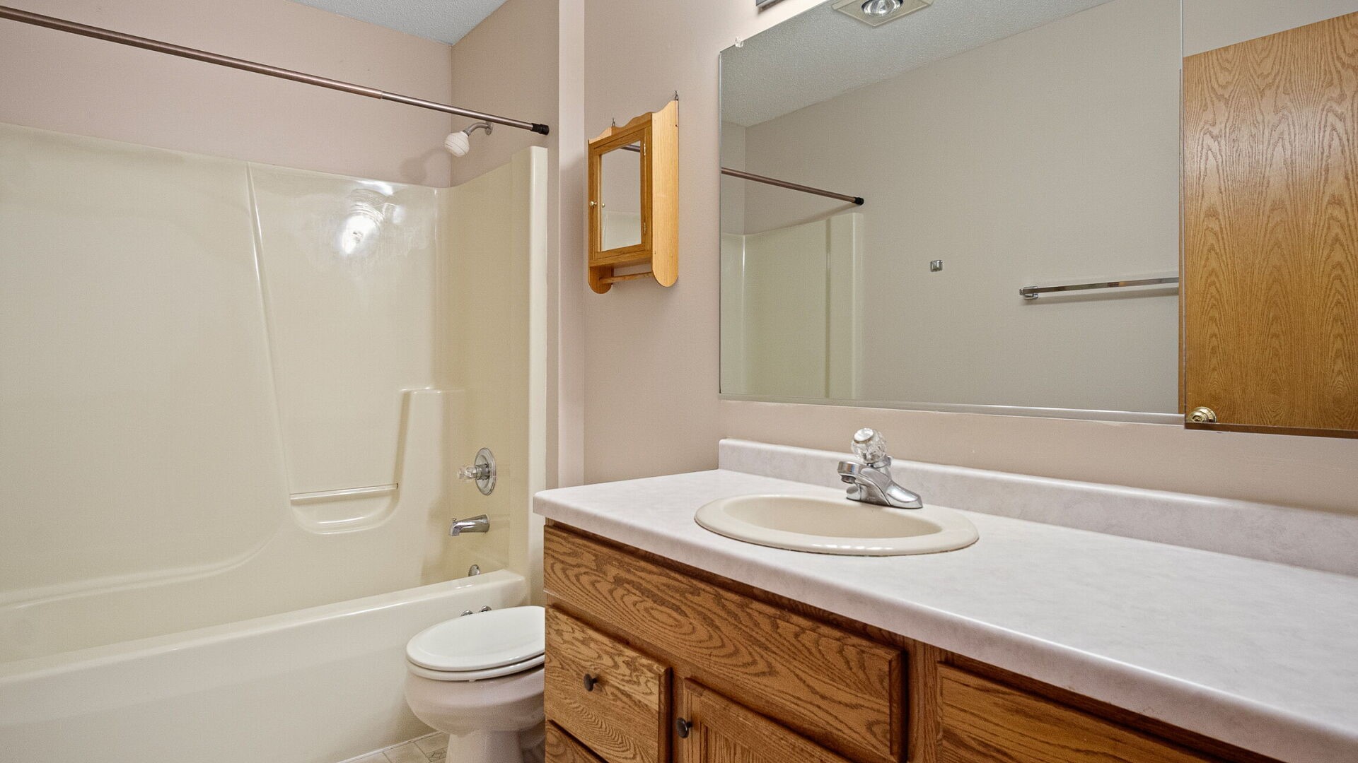 Residential at 5211 Hamilton Avenue, Eau Claire, WI 54701 — photo 5