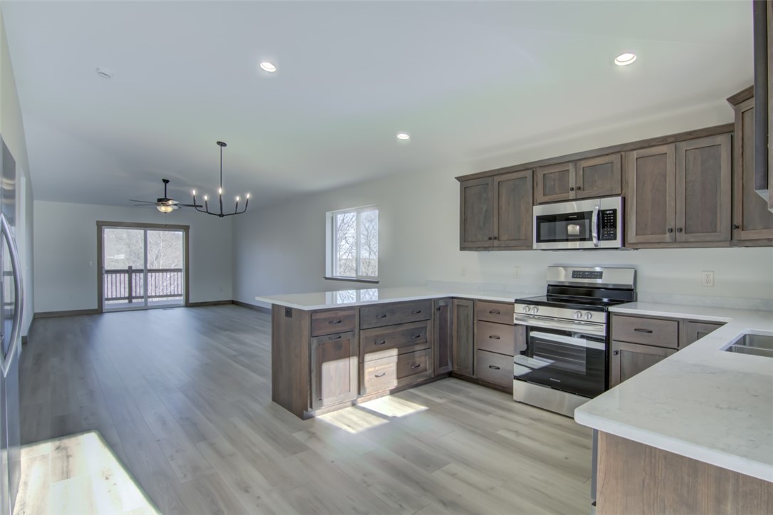 Residential at 546 Hagman Street, Eau Claire, WI 54703 — photo 18