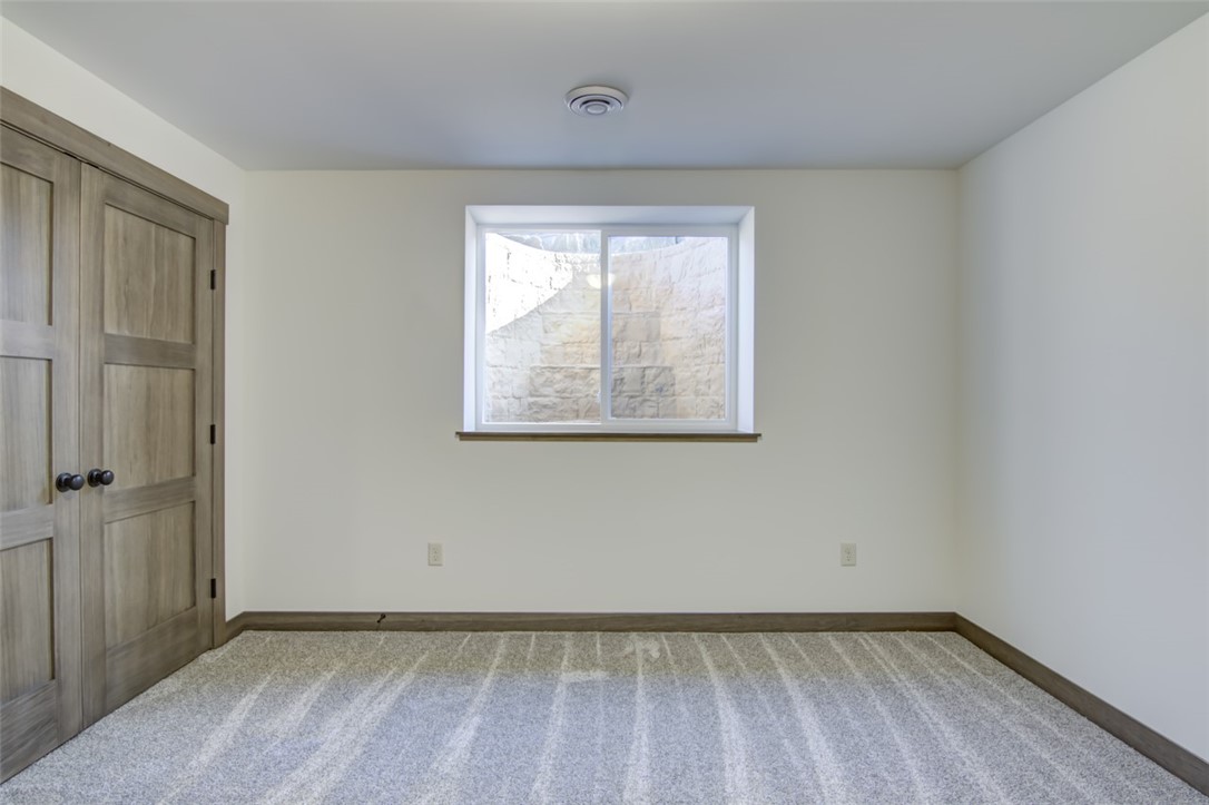 Residential at 546 Hagman Street, Eau Claire, WI 54703 — photo 32